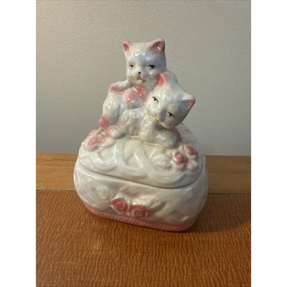 Vtg Lusterware Pink White Cat Kitten Heart Shaped Trinket Vanity Box Valentine's